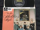 Hollies - In The Hollies Styles Vinyl LP MONO PMC 1235 (1964) BEAT/POP EX/VG+