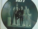 KISS - DRESSED TO KILL - PICTURE DISC LP - WITH  POSTER - NEW