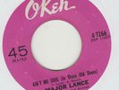 Major Lance Ain't no soul in these old shoes Okeh 4-7266 VG+