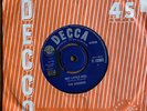 Beat / Mod - THE CHASERS Hey Little Girl  Decca F 12302