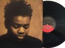 TRACY CHAPMAN   ELEKTRA PRESS IN COLOMBIA