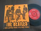 THE BEATLES   SWEDISH SP SHE LOVES YOU ORIGINAL 1963 R5055 SUEDE