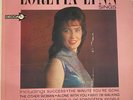 Loretta Lynn Sings With a Signature (?)