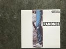 THE RAMONES / ROCKAWAY BEACH 7” VINYL SINGLE / SIRE RECORDS / 1977
