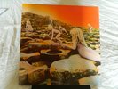 LED ZEPPELIN - HOUSES OF THE HOLY. VINYL L.P. gatefold sleeve, printed inner