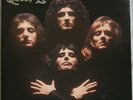 4 Queen vinyl albums