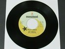 Roy Orbison Pretty Woman b/w Yo Te Amo Maria Monument 45 RPM NM promo label 1964