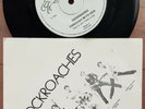 The Cockroaches – Through With Her / Bingo Bango - 7