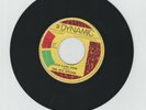 DYNAMIC/ AULD LANG SYNE  - THE SPM SINGERS (71 REGGAE 7