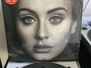 ADELE 25 VG++ Vinyl in Shrink with HYPE STICKER