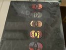 The Studio Albums by Maroon 5 (Record, 2016)
