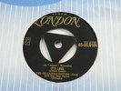 THE DE CASTRO SISTERS 'IT'S LOVE / TEACH ME TONIGHT' 45 UK LONDON 54 GOLD LABELS