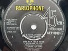 VERY RARE Beatles Hits EP Sold in UK on label Parlophone Rim Text Matrix 2N 1N