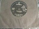 Pink Floyd - Apples And Oranges - Vinyl Record 7.. - G5G
