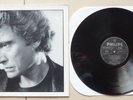 JOHNNY HALLYDAY - ENTRE VIOLENCE ET VIOLON - Disque en très bon état. 1983