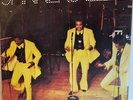 1975 Atlantic Records 33 RPM Vinyl Double Album THE SPINNERS LIVE  2 LP's