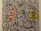Paramore – Riot  -  Fueled By Ramen – 075678645679 - Silver