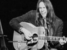 NEIL YOUNG & CRAZY HORSE 