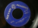 THE DREAM GIRLS CRYING IN THE NIGHT 45 RECORD I'M IN LOVE WITH YOU