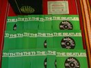 BEATLES SINGLES COLLECTION. BOX, 24 Singles, 1 Flexi & 2 inserts. EXCELLENT.