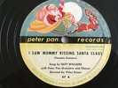 78 RPM Holiday SAW MOMMY KISSING SANTA Suzy Williams SILENT NIGHT Peter Pan X7