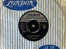 The Ronettes - (Walking) In The Rain (7