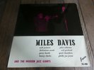 MILES DAVIS - MILES DAVIS AND THE MODERN JAZZ GIANTS - UK ESQUIRE - VERY GOOD