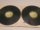 THE BEATLES White Album Apple SWBO 101 Vinyl LP W/ POSTER & Pictures -R58