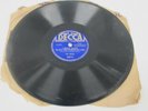 Ink Spots 78rpm record. Hey Doc I dont want to set the world on fire  Decca 3987