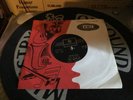 The Beatles Hey Jude 7''inch Vinyl 45 EMI 1 Box DP 570 Singapore Pressing Ex/Ex