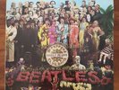 VINYL THE BEATLES Sgt Peppers Lonely Hearts Club Band EMI PCS7027 Insert LP UK