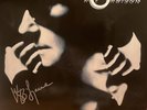 Mystery Girl von Roy Orbison , signiert von Jeff Lynne