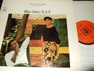 MILES DAVIS : E.S.P. AUTOGRAPHED ( RON CARTER )  ORIGINAL LP CBS 62577 GERMANY