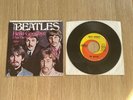The Beatles 45 Record HELLO GOODBYE Capitol 1967 I AM THE WALRUS Picture Sleeve