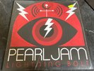 PEARL JAM - Lightning Bolt, LP Vinyl, Sticker, Booklet, NM-VG+, OIS, komplett