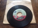 RARE JOHNNY HALLYDAY A New Orleans - 45T Jukebox  - VOGUE V. 45-841 BIEM