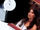 ORIGINAL 1980 WHITE LABEL PROMO EMMYLOU HARRIS ROSES IN THE SNOW VINYL LP NM