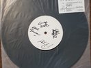 LOS STRAITJACKETS - PLAY THE GREAT... (AUTOGRAPHED) [WHITE LABEL TEST PRESSING]