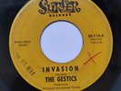 The Gestics – Invasion / Rockin' Fury  Garage Surf 45 Surfer Records RARE