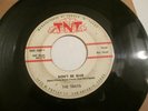 THE TRAITS ON TNT RECORDS TEXAS One More Time / Don't Be Blue 45 Rockabilly VG+
