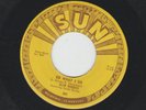 ROCKABILLY 45 - SLIM RHODES - DO WHAT I DO  /  TAKE AND GIVE - HEAR 1956 SUN 256