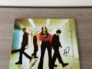 Pale Waves - Who Am I? GREEN vinyl/LP SIGNED.