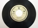 BONNIE CLOSE YOUR EYES/ MY LOVE KEEPS GROWIN PROMO 45 WB 5817 Rare 60s Soul Funk