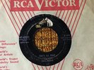 45 RPM Elvis Presley RCA VICTOR 6380 That's All Right / Blue Moon Of Kentucky VG