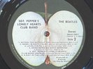 Beatles Sgt Pepper Apple SMAS 2653 w/RARE Subsidiary Perimeter Print (1971) VG+