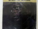 MILES DAVIS IN A SILENT WAY CBS/SONY 25AP 770 JAPAN CAP OBI SHRINK VINYL LP
