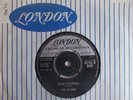 M- UK LONDON 45 - THE FLARES - 