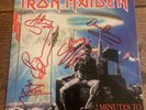 SIGNED 5 MEMBERS Iron Maiden: 2 Minutes to Midnight 7