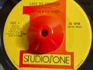 carlton and the shoes / love me forever / love version / 80s press studio one 7