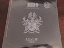 KISS  